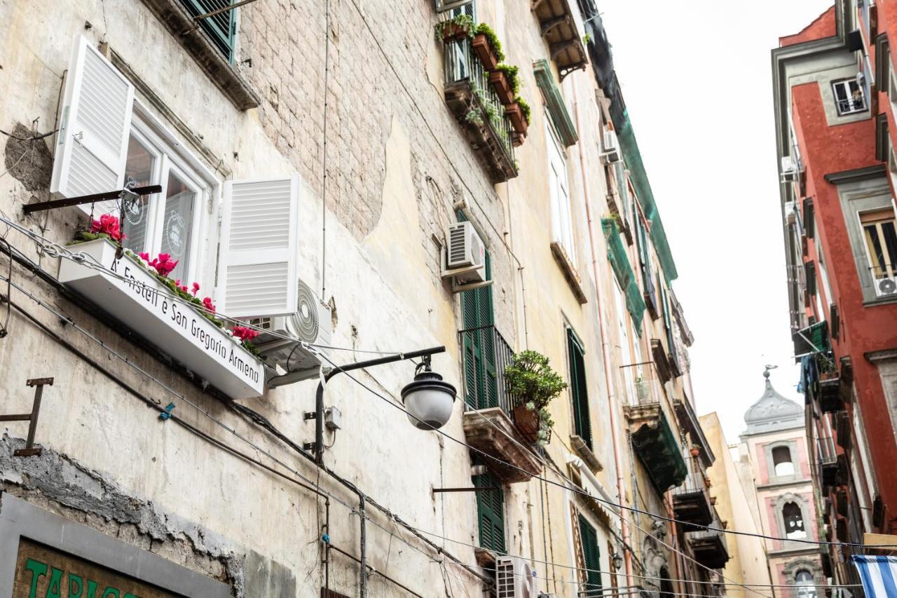 Apartamento A Fenestrella E San Gregorio Armeno Nápoles Exterior foto